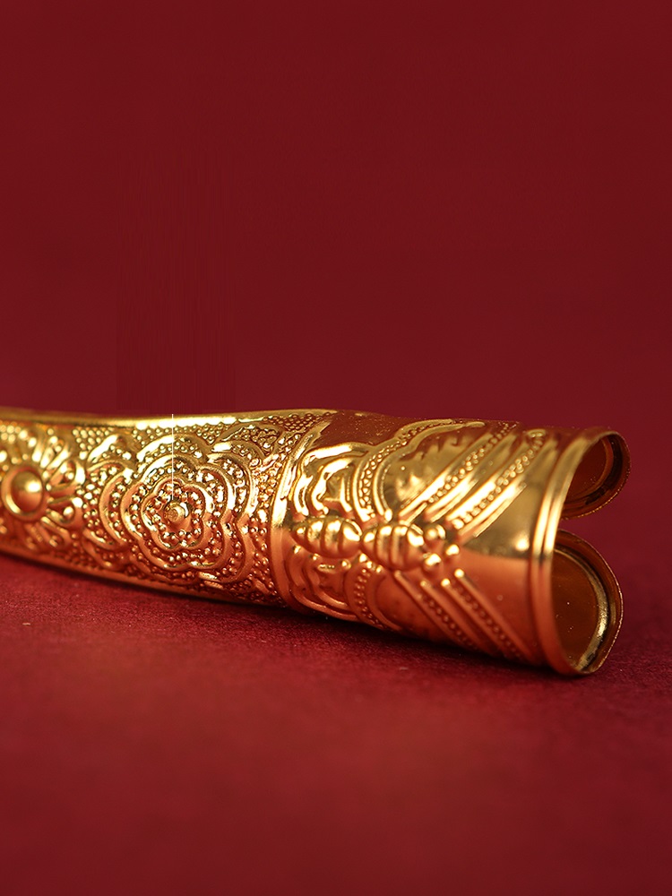 Chinese Golden Long Nails Cust - огляд і ціна Home Decor Indonesia